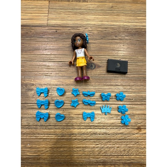 Lego Friends Andrea's Bedroom 41009 Retired Collectible - Picture 5 of 7
